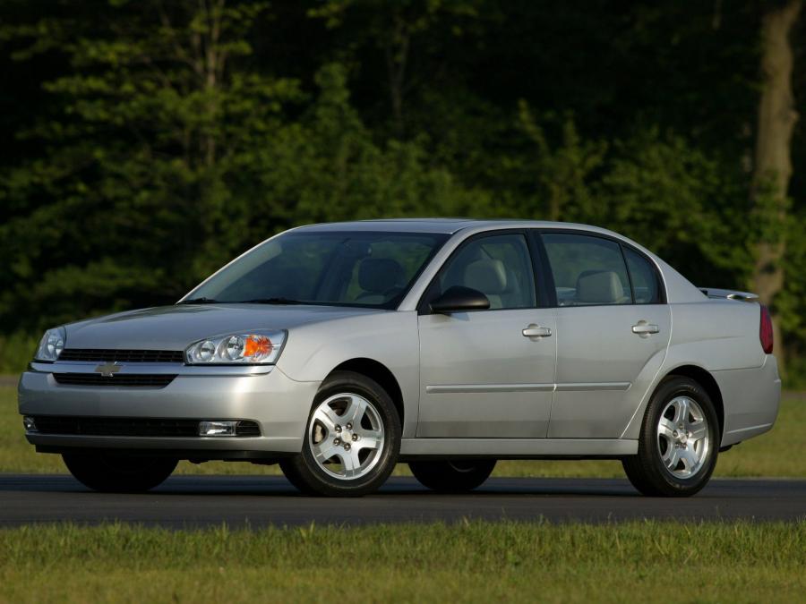  Chevrolet Malibu 2004 года  (фото 7 из 72)